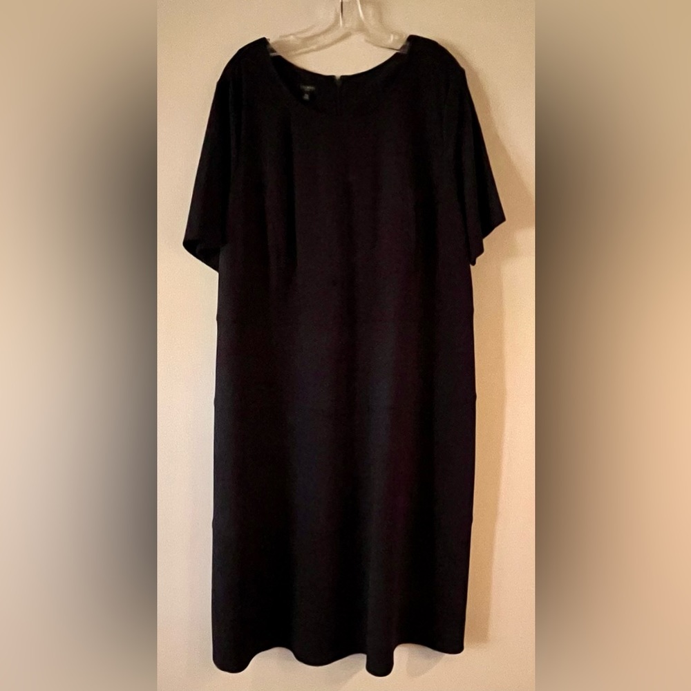 Talbots Navy Shift Dress w/zip back